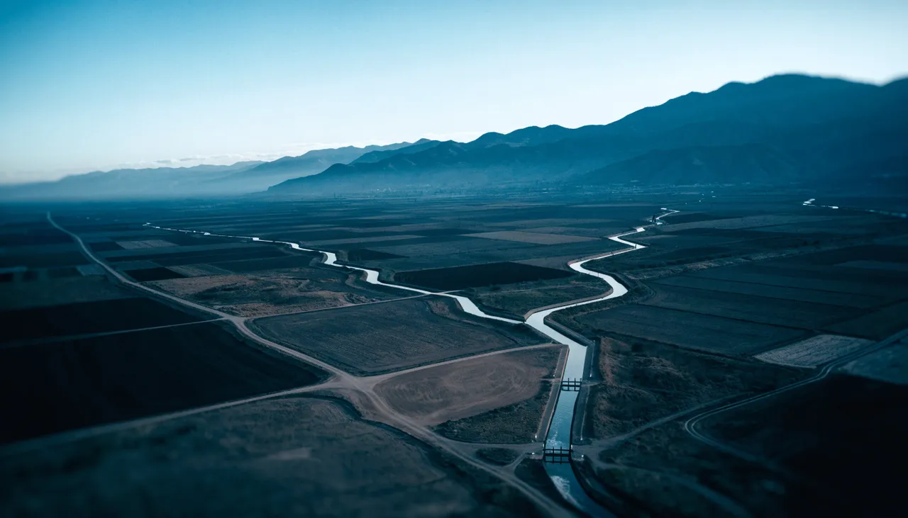 Conagua recupera 5,000 hm³ de agua al reordenar concesiones y entrega 12,346 títulos