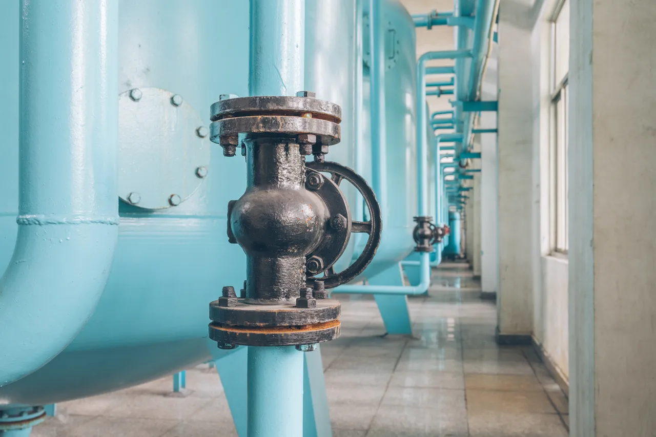 Robo de agua: hasta 8 años de cárcel y clausura inmediata bajo la nueva Ley de Aguas